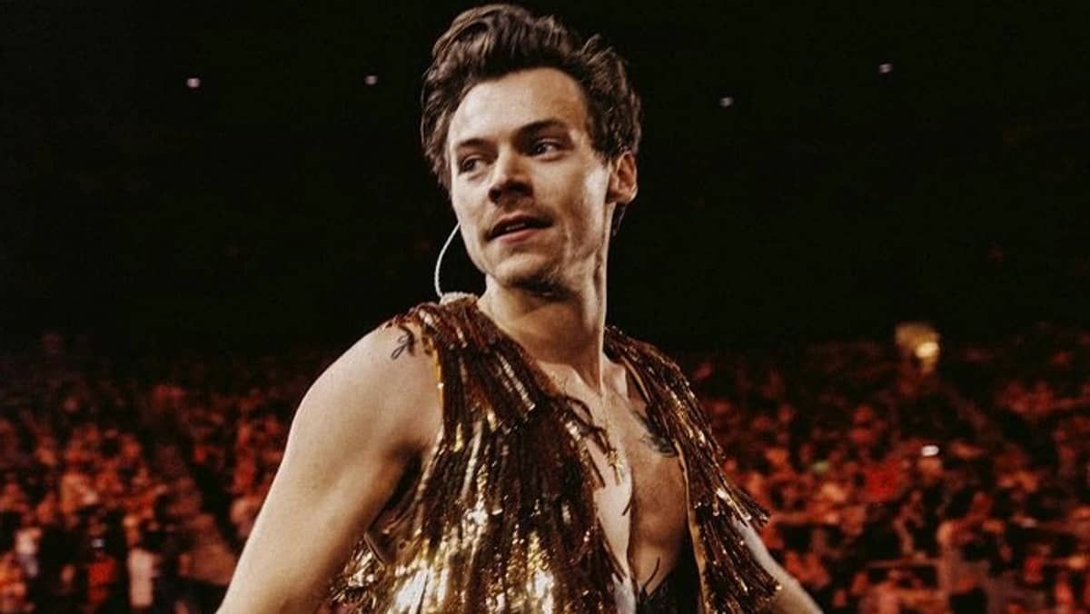 Harry Styles abandona hiato e anuncia álbum novo para 2026
