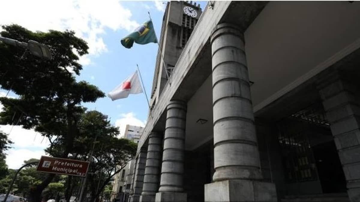 Veja o que abre e fecha no feriado de Tiradentes em Belo Horizonte  