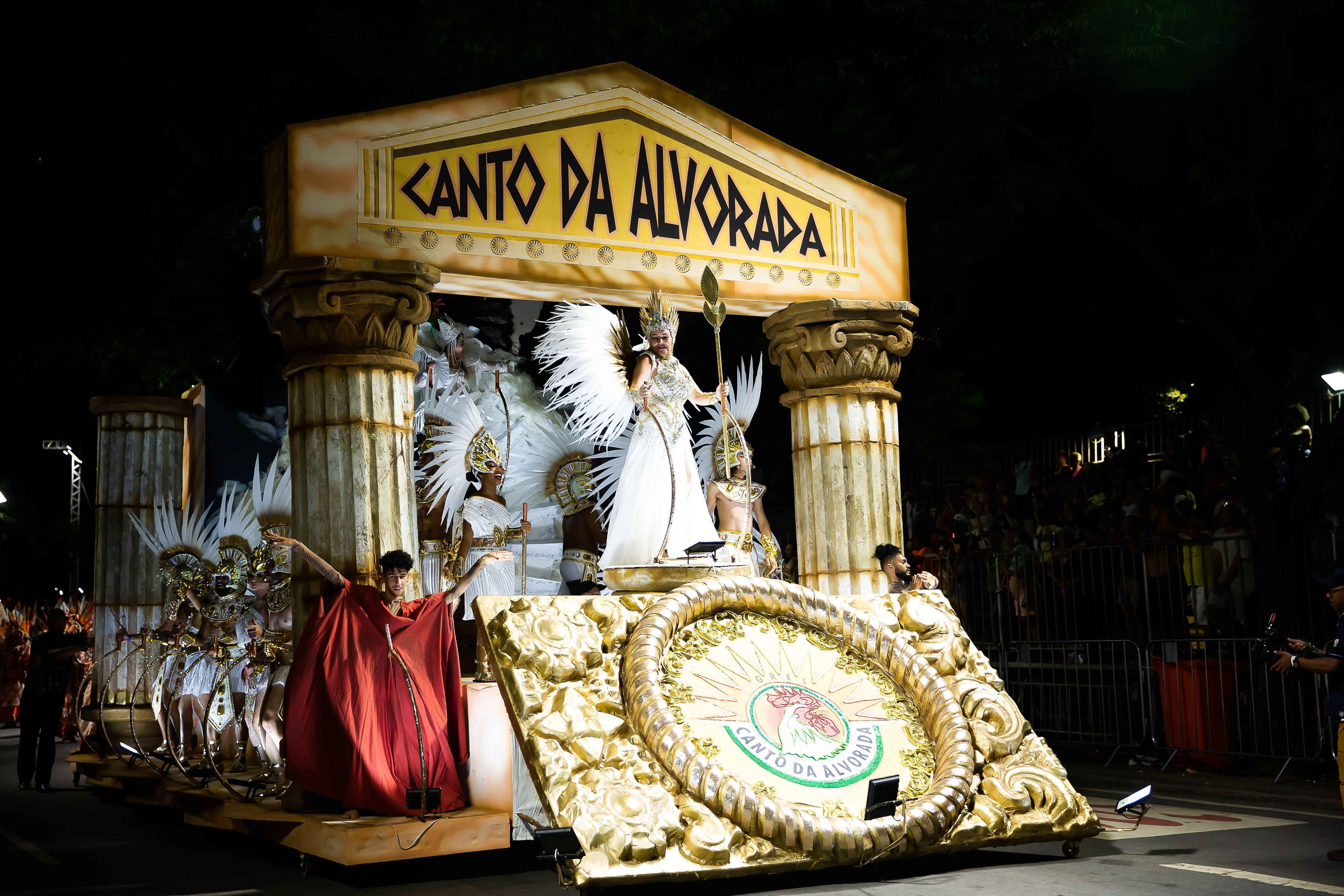 Carnaval BH 2024: maior campeã, Canto da Alvorada vai levar locomotiva para a Afonso Pena