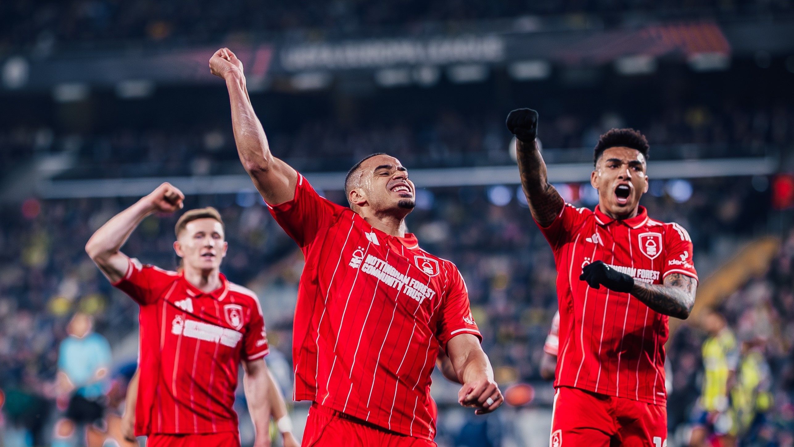 Ex-Botafogo marca, e clube inglês abre vantagem na Liga Europa; veja todos resultados