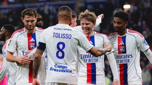 Lyon vence Nice pelo Campeonato Francês