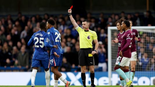Fofana, do Chelsea, é expulso em jogo da Premier League