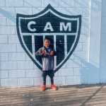 'Coração partido', lamenta convidado de festa infantil alvo de chacina na Grande BH