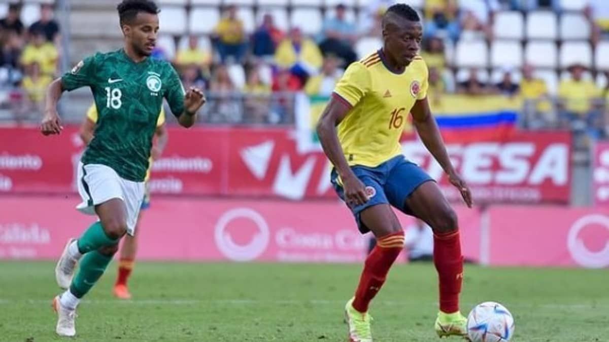 Com Palacios, Cruzeiro totaliza 20 contratações na temporada