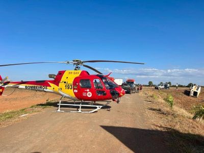 Helicóptero dos Bombeiros foi ultilizado no resgate das vítimas