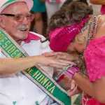 Morre aos 87 anos o sambista Hélio Turco, presidente de honra da Mangueira