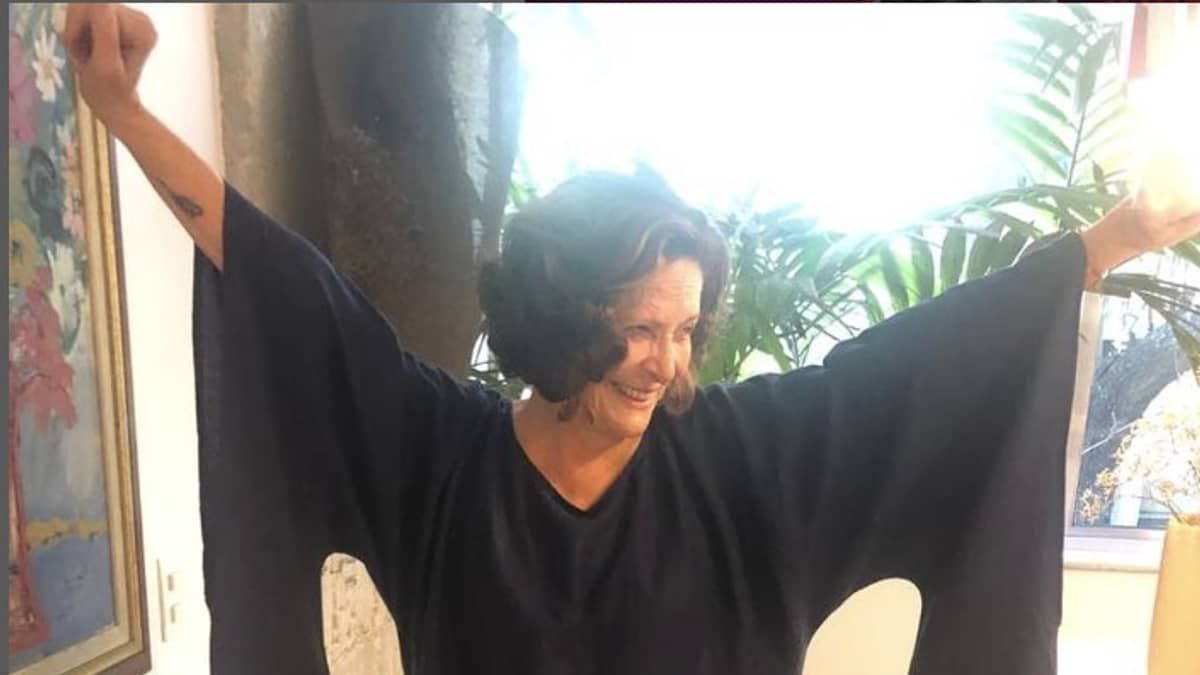 Heloisa Buarque de Hollanda anuncia mudança de nome para não ser relacionada ao marido