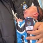Grêmio completa 100 mil sócios após adesão de bebê de 20 dias
