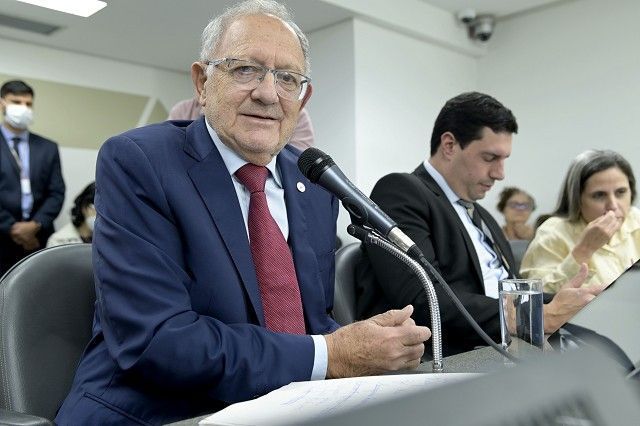 Com ida de Macaé para o Ministério dos Direitos Humanos, Hely Tarquínio volta à ALMG