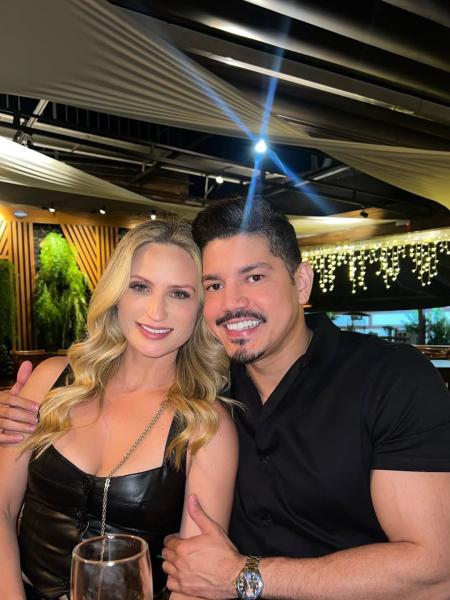 Jaqueline Amaral e o cantor sertanejo, Diego, da dupla Henrique e Diego.