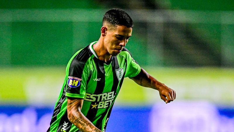 Lateral do América celebra volta após lesão e questiona arbitragem após empate na Série B
