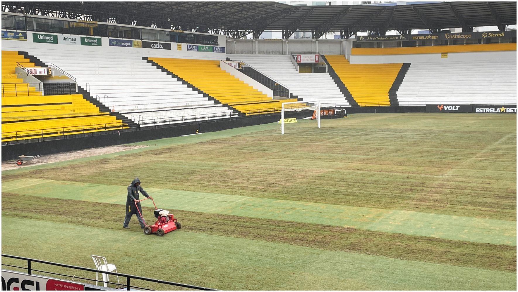 Estádio do Criciúma terá gramado revitalizado; saiba detalhes