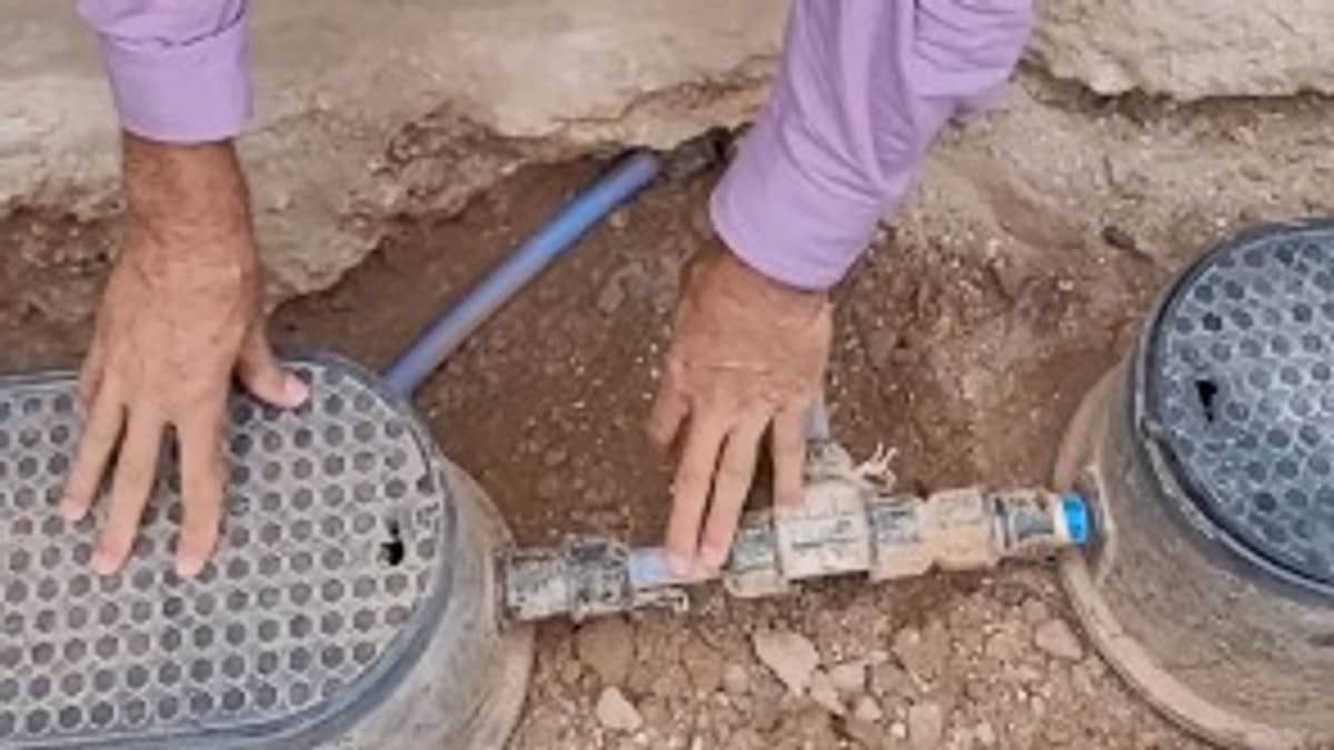 SANEOURO se pronuncia sobre instalação inadequada de hidrômetros em residência  