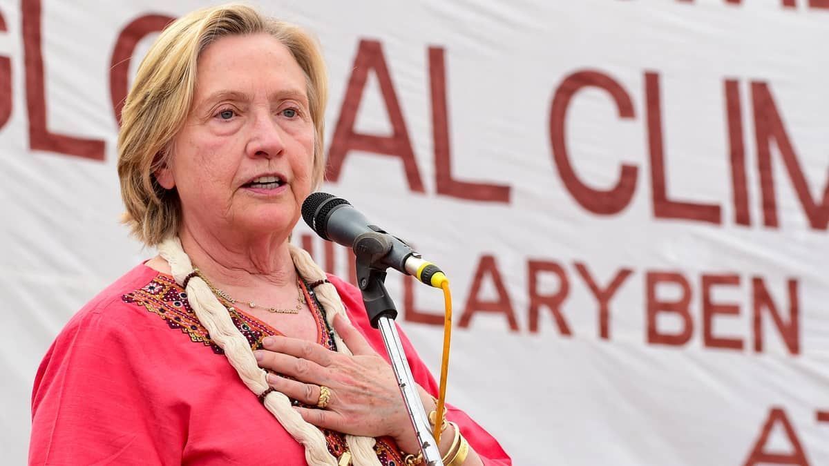 Hillary Clinton diz que vai revelar segredos sobre morte de Bin Laden 