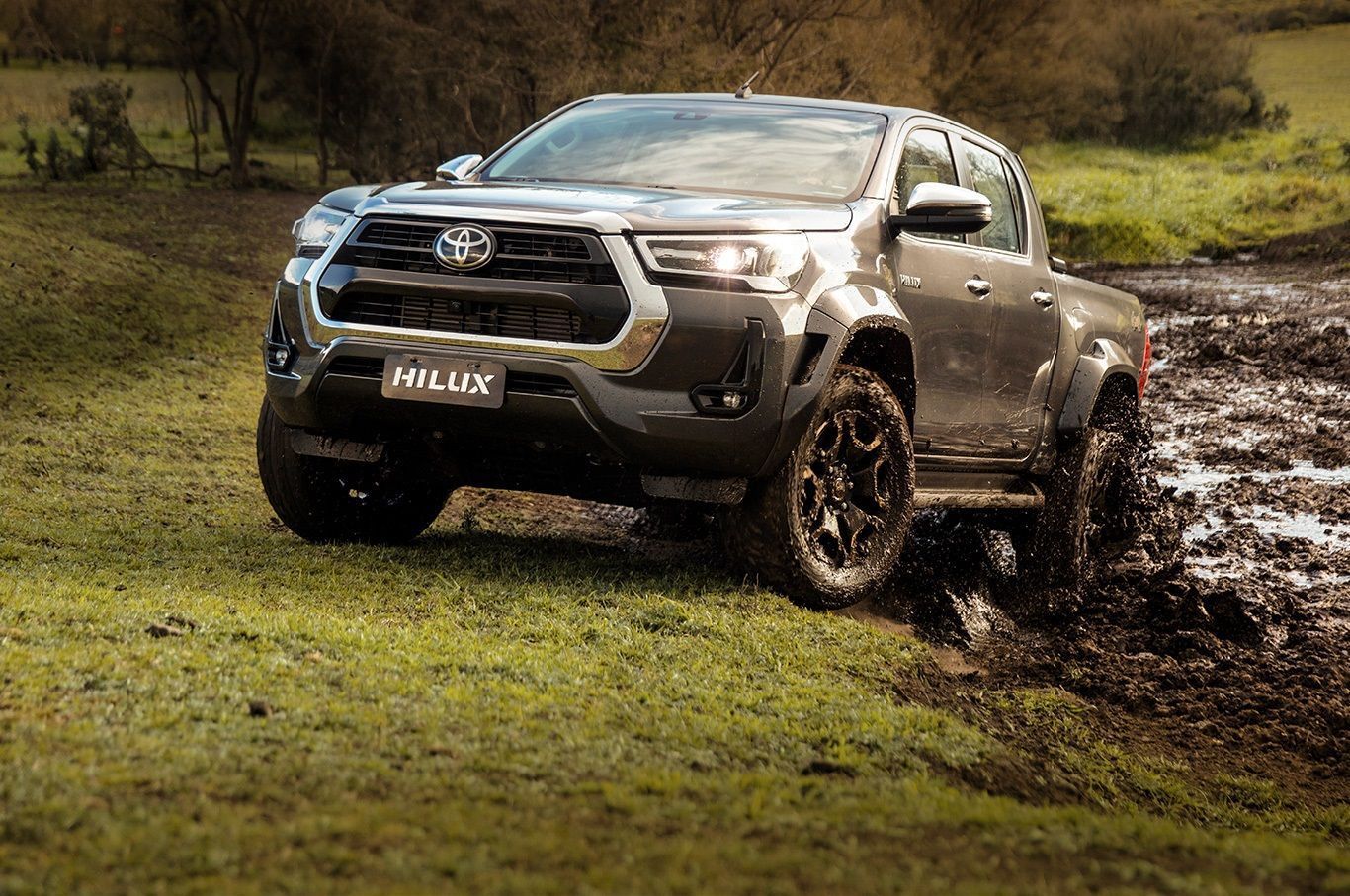 Toyota admite fraude em motores a diesel e suspende vendas de modelos; veja lista