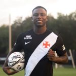 Vasco oficializa contratação do colombiano Marino Hinestroza; saiba detalhes