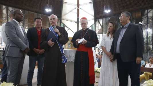 Lancellotti atua em defesa de populações desprotegidas socialmente há 40 anos