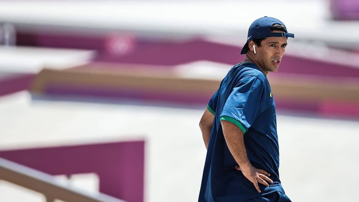 Kelvin Hoefler é prata no skate street da etapa dos X-Games no Japão