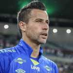 Ídolo do Cruzeiro, goleiro Fábio se aproxima de recorde na Libertadores