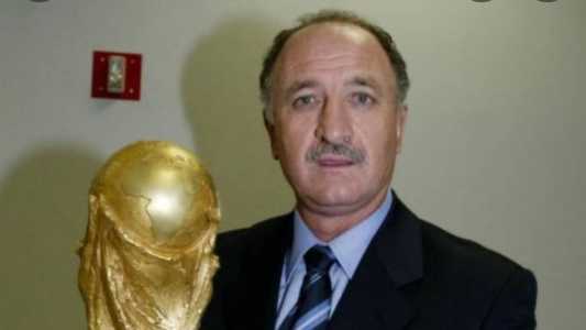 Felipão conquistou a Copa do Mundo de 2002 com a Seleção Brasileira