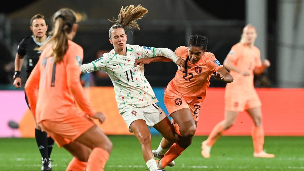 Holanda sofre, mas vence Portugal na estreia da Copa do Mundo Feminina