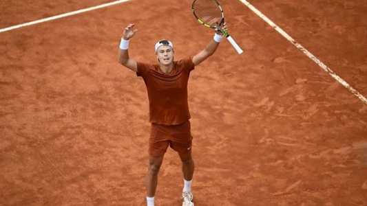 Holger Rune está na semifinal dos Masters 1000 de Roma