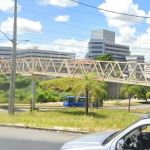 Motorista bêbado bate carro em poste na região norte de BH 