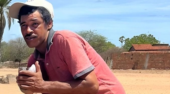 Homem cai dentro de máquina trituradora de barro, tem corpo prensado e morre no RN