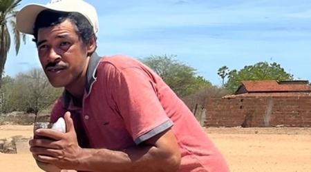 Antônio Flávio Barbosa morreu após cair dentro de máquina enquanto trabalhava.