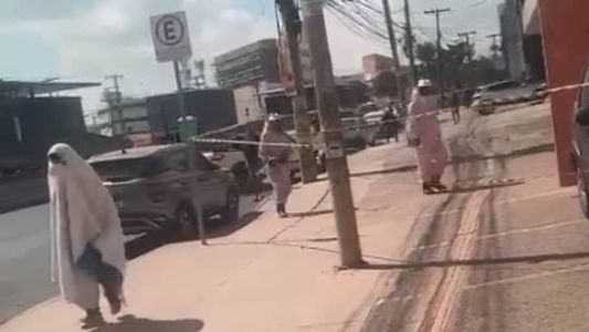 Homem de 70 anos foi socorrido por testemunhas antes da chega dos bombeiros