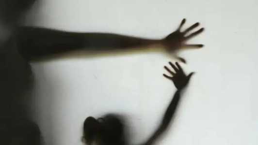 Homem é condenado a mais de 26 anos de prisão por feminicídio qualificado da própria companheira