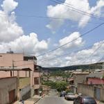 Homem é encontrado morto com tiro na cabeça, em Betim, e polícia investiga caso