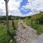 Homem é encontrado morto com as mãos atadas em linha de trem na Grande BH