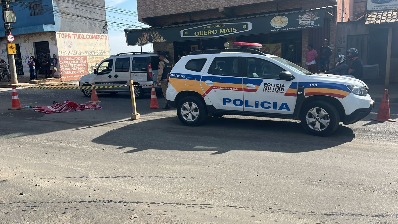Homem é morto a tiros a caminho do trabalho em Contagem, na Grande BH