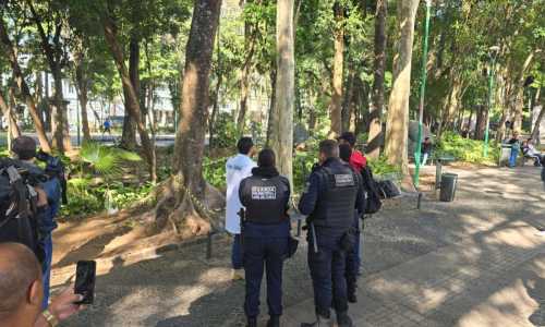 homem encontrado morto parque halfeld juiz de fora