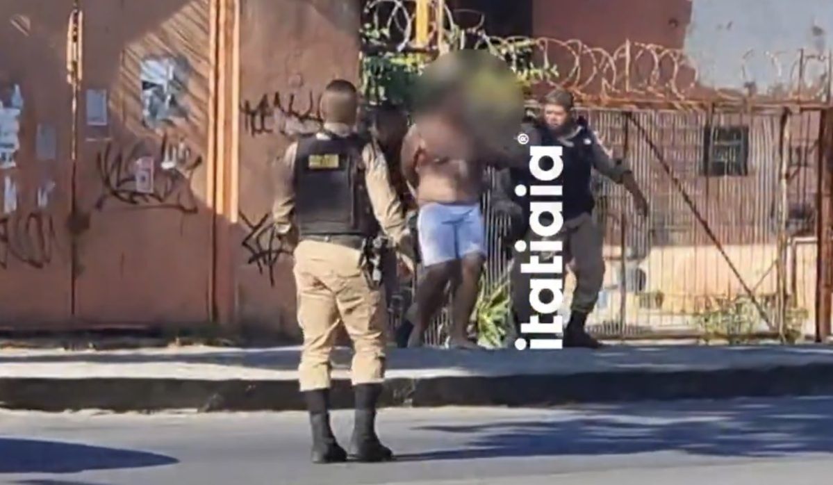 Vídeo mostra o momento em que homem que esfaqueou bebê de 2 meses é preso em BH