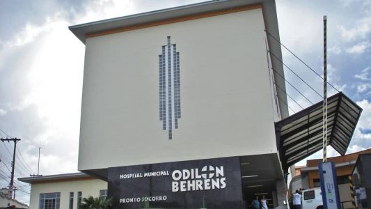 Homem está  internado no Hospital Odilon Behrens