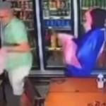 Vídeo: homem é executado a tiros por pessoa fantasiada durante Carnaval em Olinda
