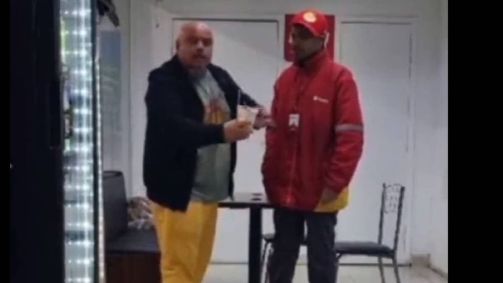 Homem faz ofensas racistas e xenofóbicas a funcionário de posto de combustível em Curitiba