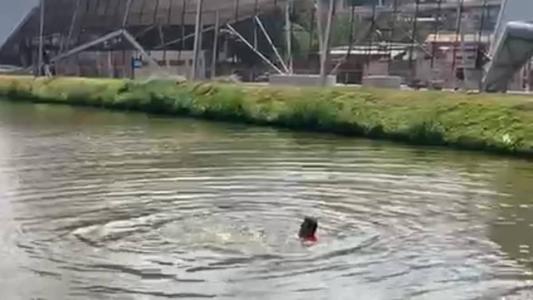 Homem ficou submerso por 20 minutos