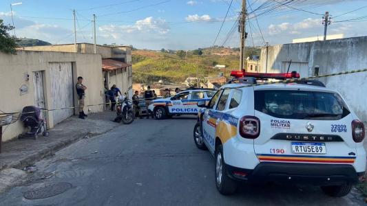 Homem foi baleado na porta de casa, em Betim