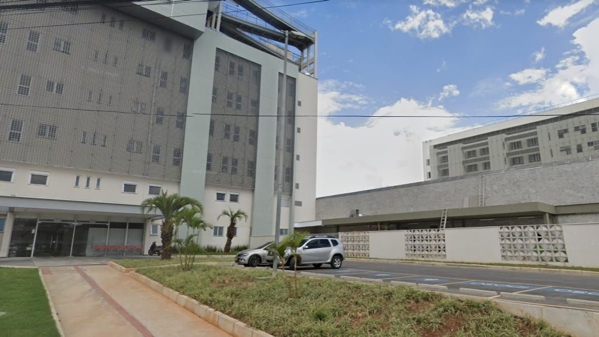Morador é atacado por dupla que invadiu residência em Betim