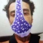 Homem é preso por roubar calcinhas da vizinha e publicar fotos usando as peças íntimas