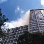 Funcionário recebe descarga elétrica durante incêndio no Othon Palace e sofre queimaduras de segundo grau