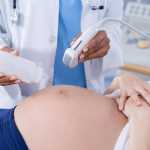 Holandês com mais de 500 filhos é investigado; Brasil não impõe limite para doação de sêmen