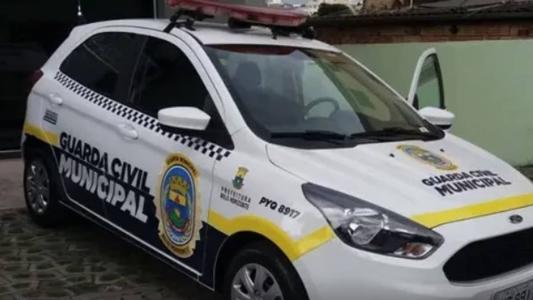 Homem vítima de agressão estava foragido da Justiça
