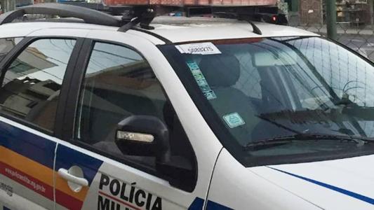 Homens foram presos pela Polícia Militar
