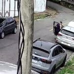 Vídeo: dupla leva segundos para furtar carro de pastor no Barreiro