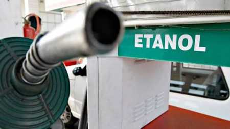 Hora de abastecer: etanol é opção mais econômica e sustentável