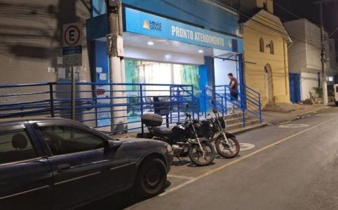 Vítima foi socorrida e hospitalizada após as agressões